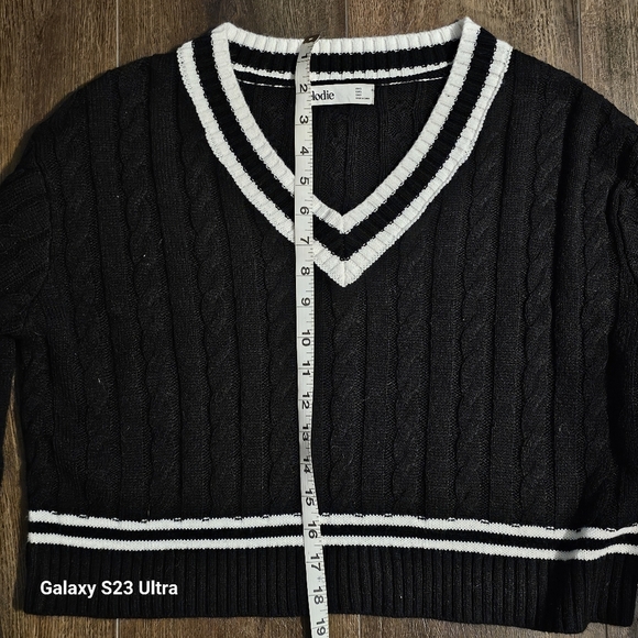 ELODIE Varsity Cable Knit V- neck Sweater In Black White - Picture 4 of 9